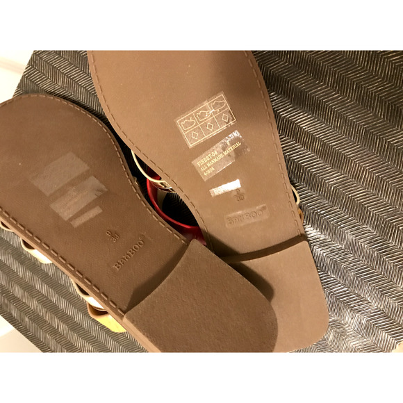 BAMBOO Strappy Flat Sandals, size 9, Colorful Metallic Slides Animal Print - Picture 7 of 7